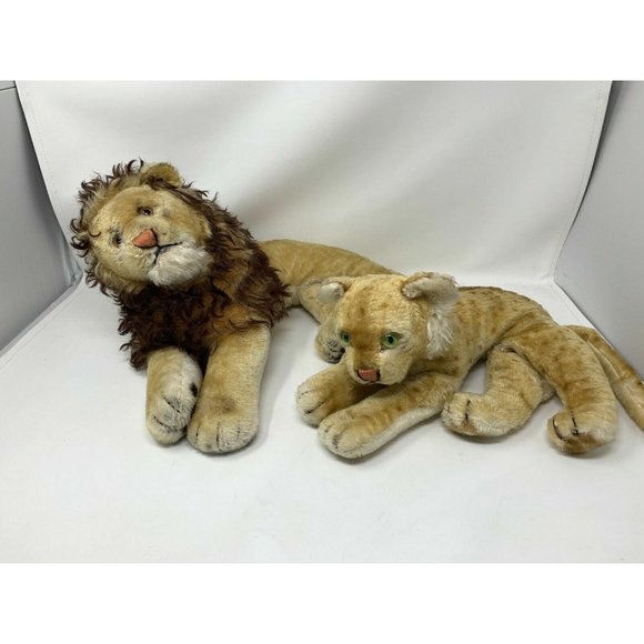 Steiff hotsell lion cub